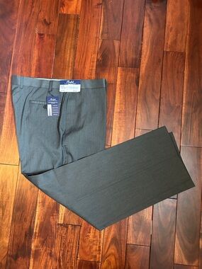 Ralph Lauren Men’s Dress Pants in Charcoal Gray